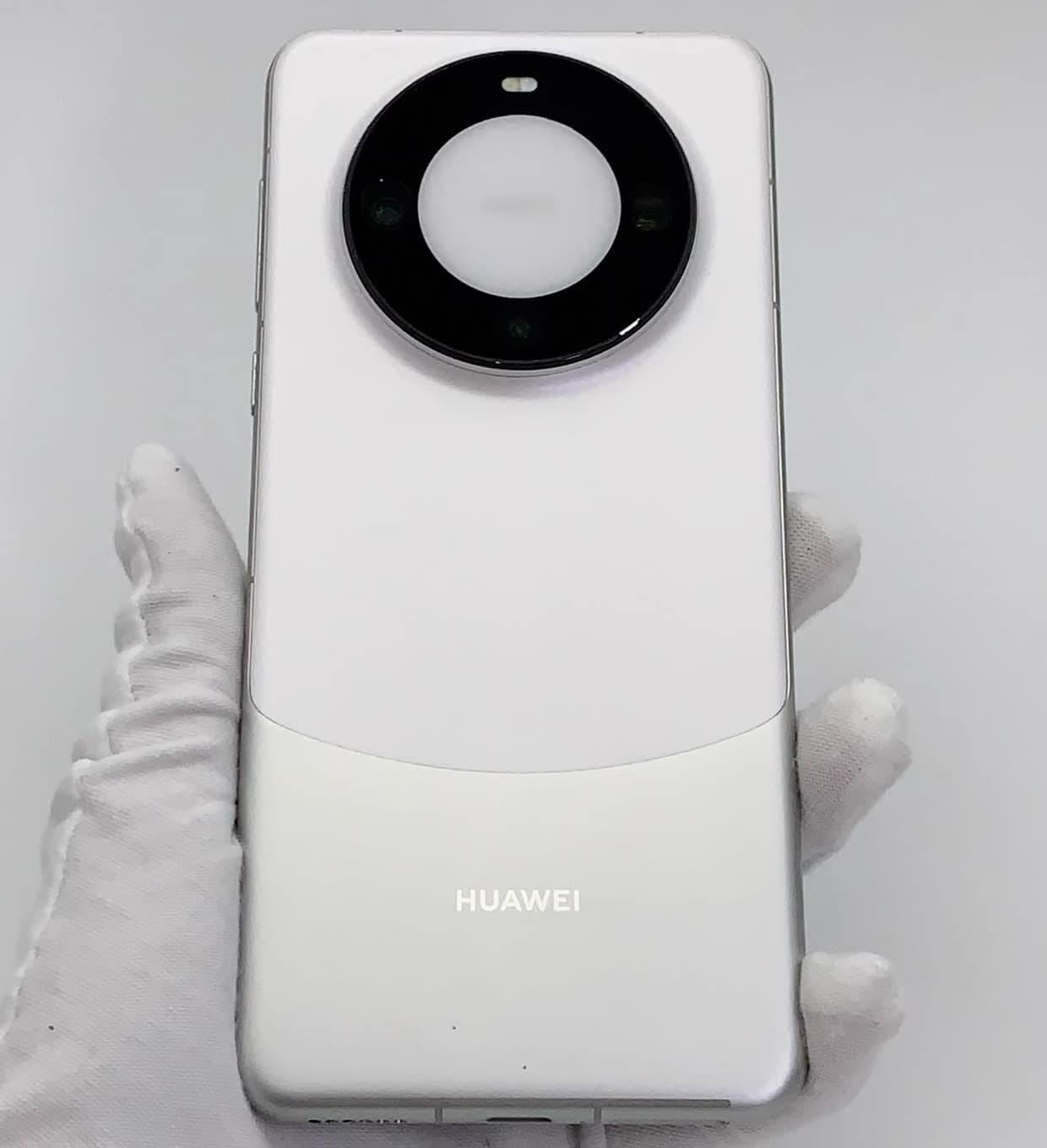 Used Huawei Mate 60 12GB+256GB Pre-Owned Smartphone