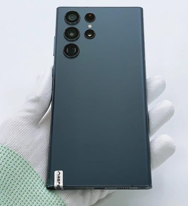 Samsung Galaxy S22 Ultra Front View Samsung Galaxy S22 Ultra 12GB+256GB 5G Front View Verified Used