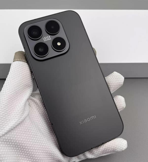 Xiaomi 17 Used / Pre-Owned Smartphone Xiaomi 17 Used Pre-Owned Verified Working Condition